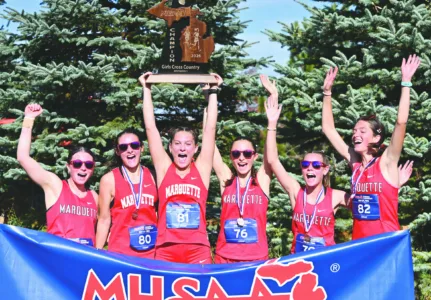 Ballard, Jones lead Sentinels runners to sweep